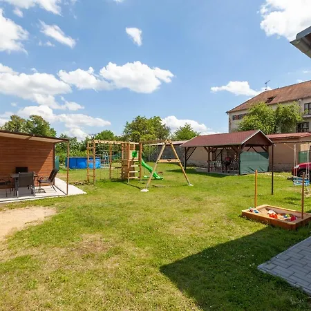 Apartment U Lesa Bitov