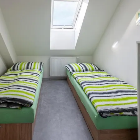 U Lesa Apartamento Bítov