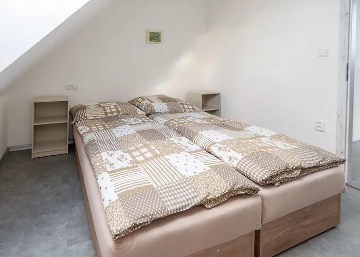 Apartment U Lesa Bitov (Znojmo)